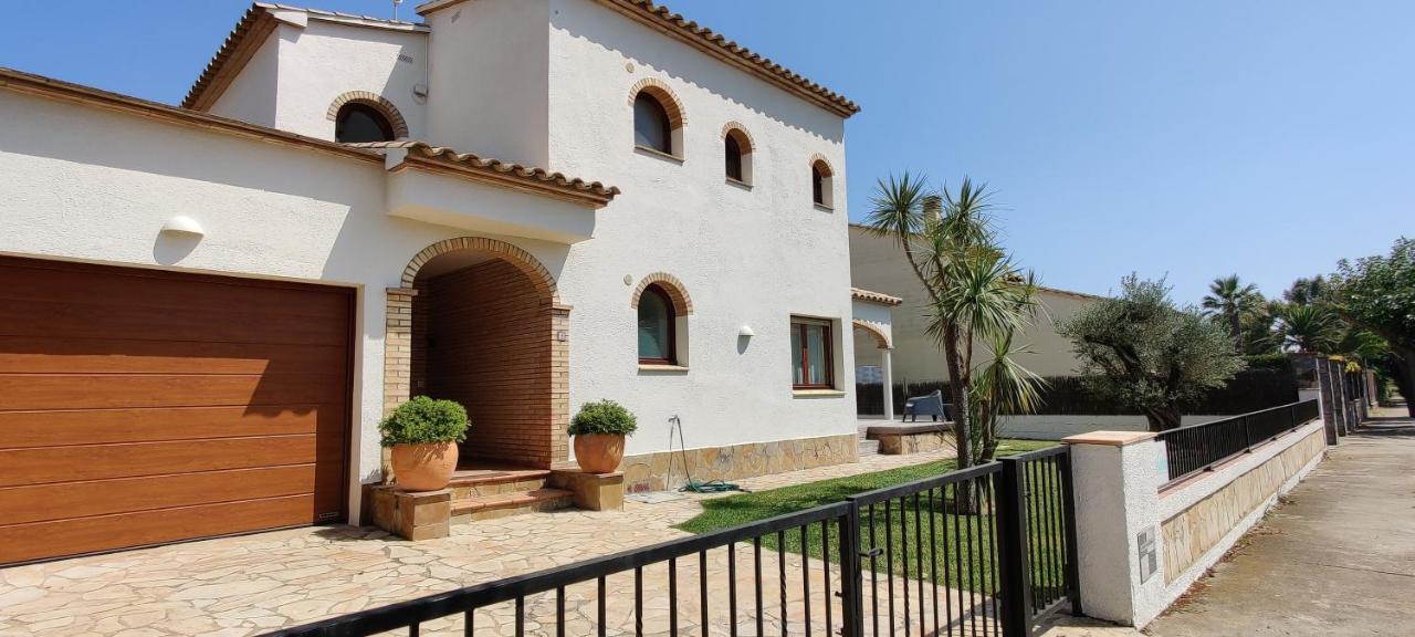 Villa Mas Sopes Sant Pere Pescador Ngoại thất bức ảnh